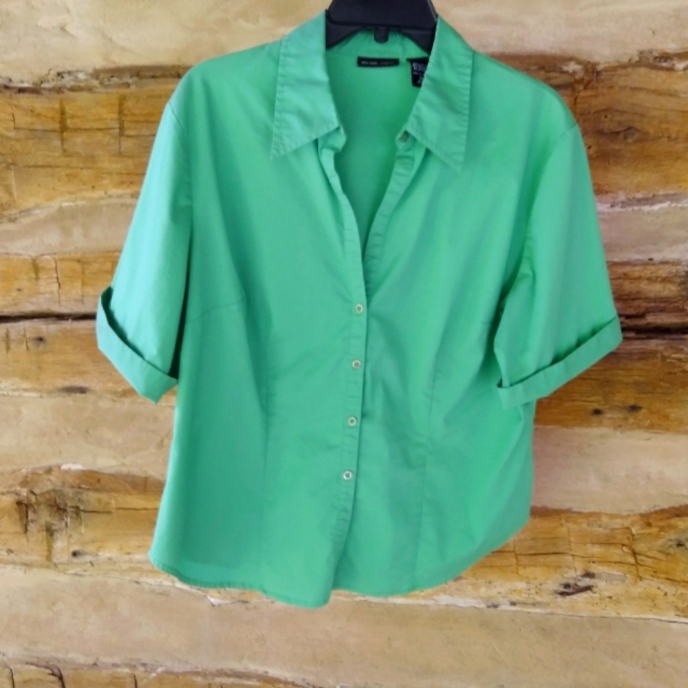 New York & Company Mint Green Button-Down Shirt